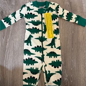 Hanna Andersson Green and White Dinosaur Footies